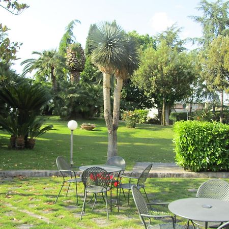 Hotel Giovanna Pompei Luaran gambar