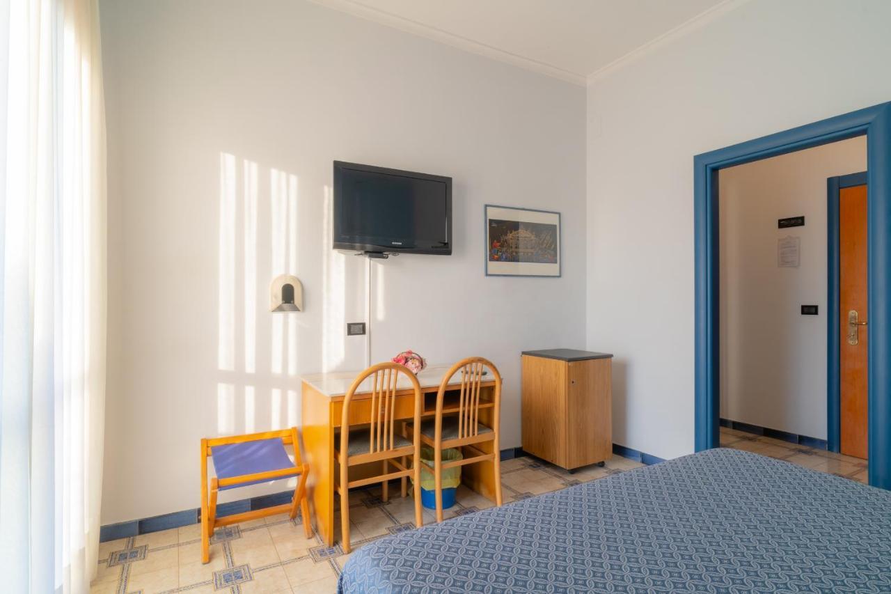 Hotel Giovanna Pompei Luaran gambar