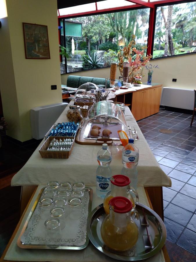 Hotel Giovanna Pompei Luaran gambar
